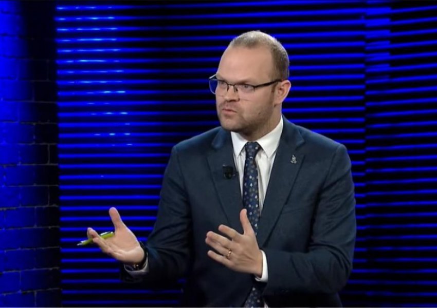 'Ofroi shërbime seksuale nëpër ambasada!' - Erion Veliaj humb gjyqin me Aulon Kalanë, e paditi për shpifje