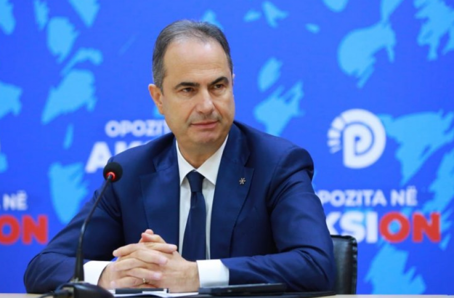 Ejani bashkë me ne