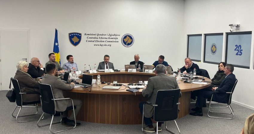 Zgjedhjet e 28 dhjetorit, KQZ akrediton mbi 18 mijë vëzhgues