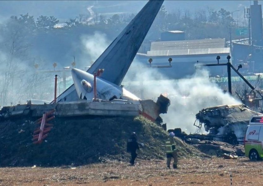 Parlamenti i Koresë së Jugut nis hetimet për rrëzimin e avionit që mori 179 jetë
