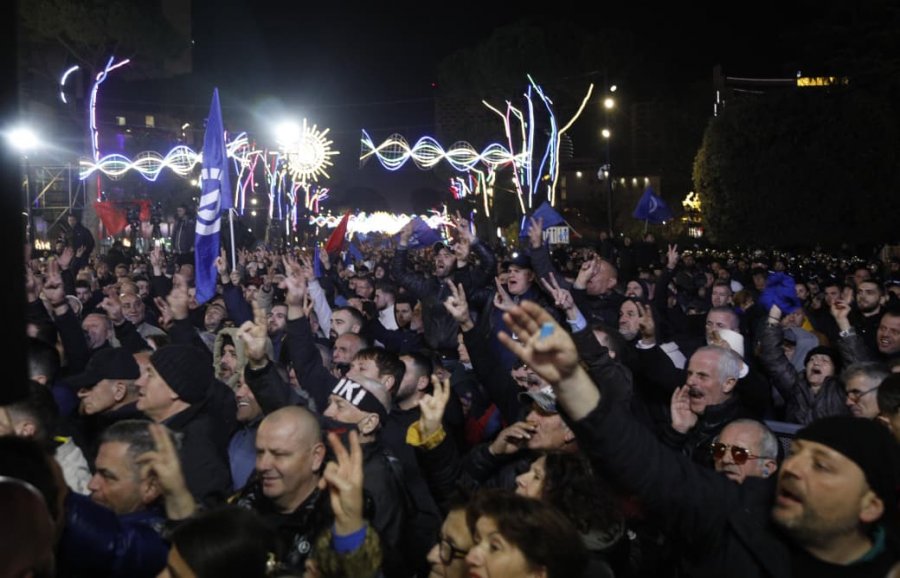 Berisha: Pjesëmarrja ishte historike! Afera më e padëgjuar ndonjëherë në histori i ka rrënjët në Surrel