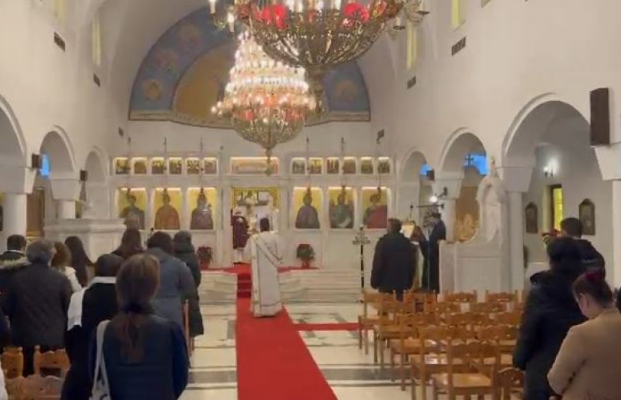 Sarandë/ Kremtohet mesha, mesazhe paqeje dhe shprese për Krishtlindje