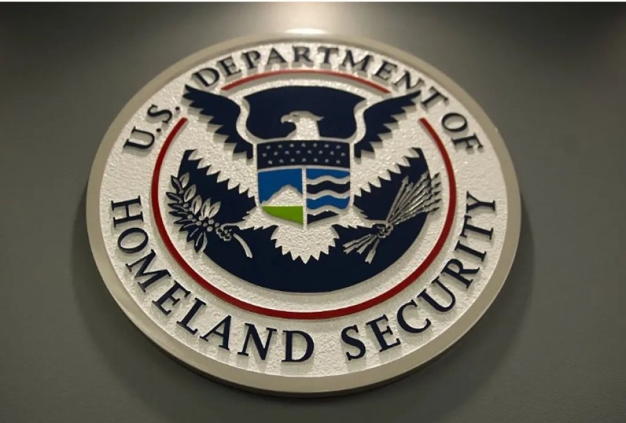 Administrata e Trump rishikon sistemin e vizave H - 1B, përparësi punëtorët e kualifikuar dhe ata me pagë të lartë