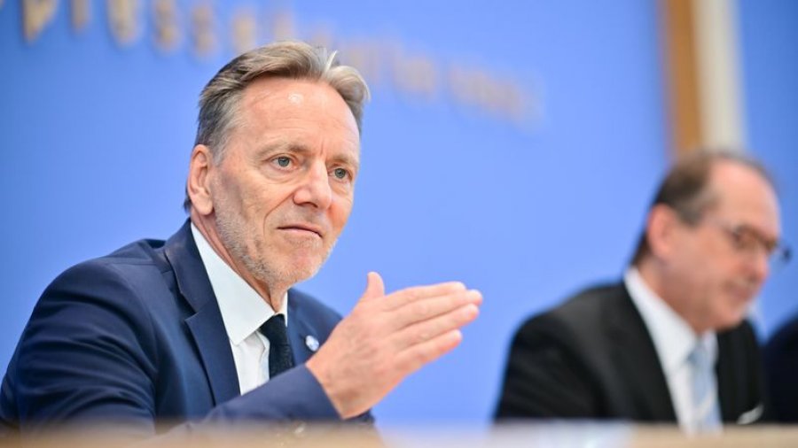 Shefi i policisë gjermane, Münch: Rusia po përpiqet të dobësojë demokracinë tonë!