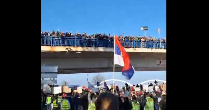 Protestat në Serbi, studentët nisin bllokimin 24 orësh të 3 urave të Novi Sadit 