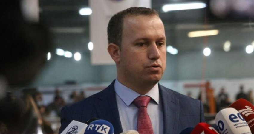 Elezi: Kemi dhjetëra aplikime për akreditim të mediave të vendit dhe ndërkombëtare