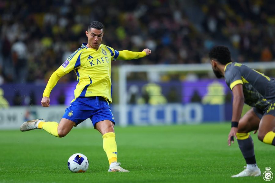VIDEO/ Shënoi në Championsin aziatik, vjen goli numër 922 në karrierë i Ronaldos
