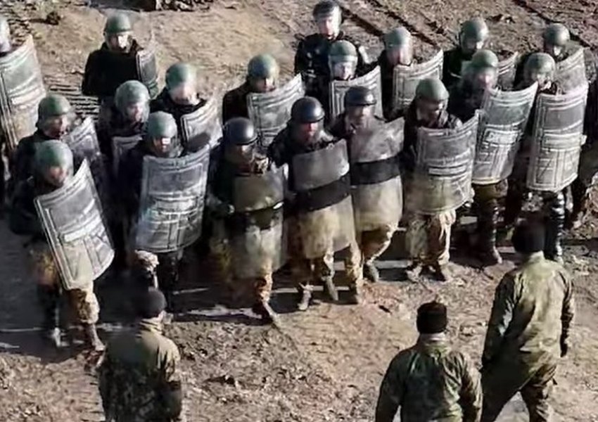 KFOR tregon forcën, stërvitje e përbashkët e ushtarëve shqiptarë e italianë