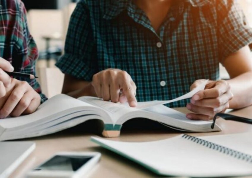 47% e popullsisë mbi 15 vjeç në Shqipëri mezi shkruan dhe lexon! Nuk mund të prodhohet forcë e aftë pune
