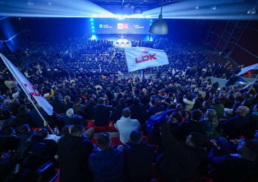 LDK sot mbyll fushatën në sheshin 'Skënderbeu' në Prishtinë