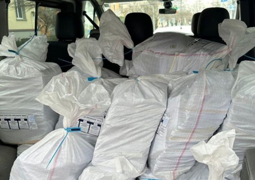 Zgjedhjet në Kosovë/ Nis verifikimi i votave të diasporës përmes postës