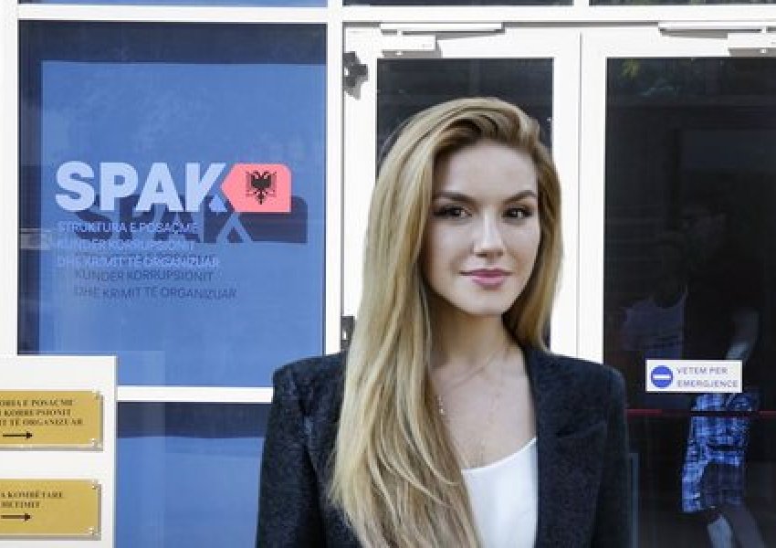 Pas arrestimit të Erion Veliaj, SPAK vendos arrest shtëpie për Ajola Xoxën