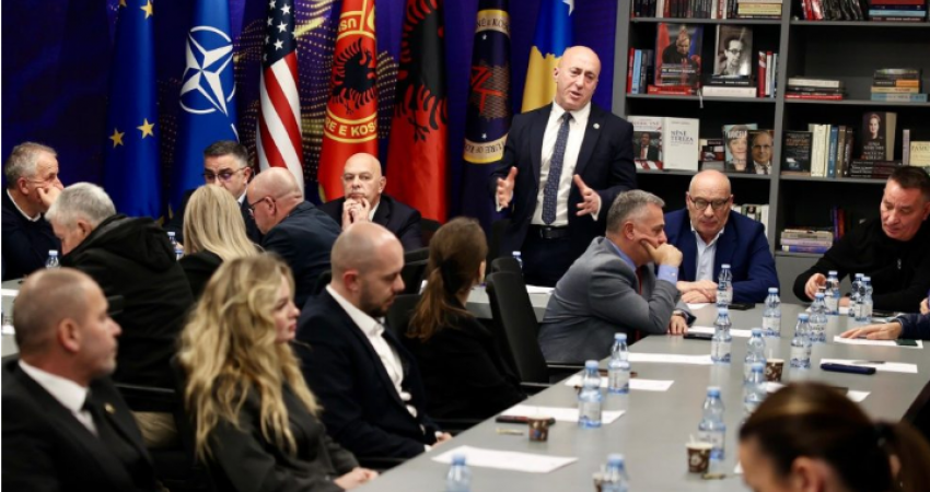 Haradinaj mbledh Kryesinë: AAK e motivuar, nisëm përgatitjet edhe për zgjedhjet lokale