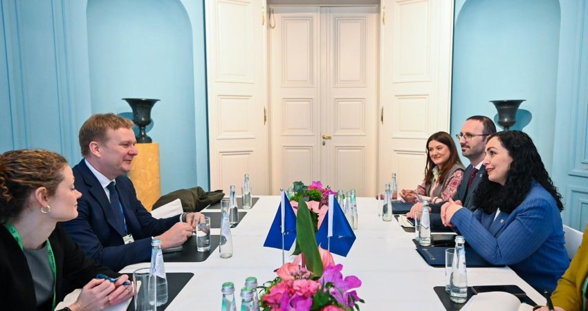 Osmani takon emisarin Sorensen: Do të punojmë me aleatët që dialogu Kosovë-Serbi të përmbyllet me njohje të ndërsjellë