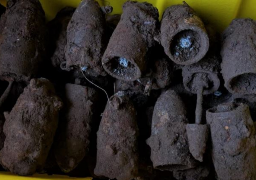 Mbretëri e Bashkuar/ Gjurmë nga Lufta e Dytë Botërore, zbulohen 176 bomba në parkun e lojrave