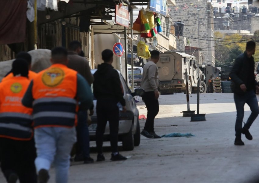 Arrestohen 25 palestinezë pas bastisjeve ushtarake izraelite në Bregun Perëndimor të pushtuar