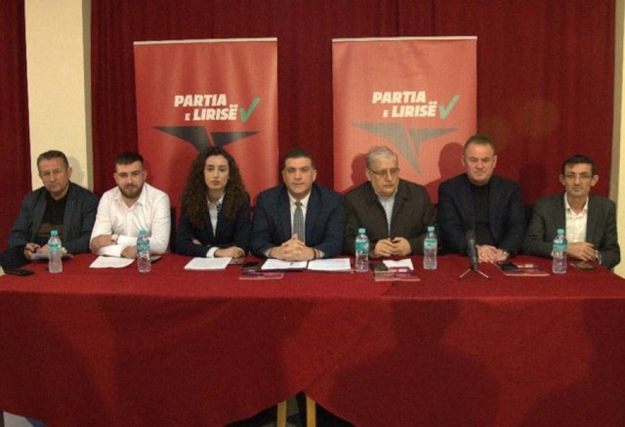 Blushi në Kamëz: Rakip Suli është 'vëllai siamez' i Erion Veliaj. Kamza do t’i prijë fitores së PL-së në Qarkun e Tiranës