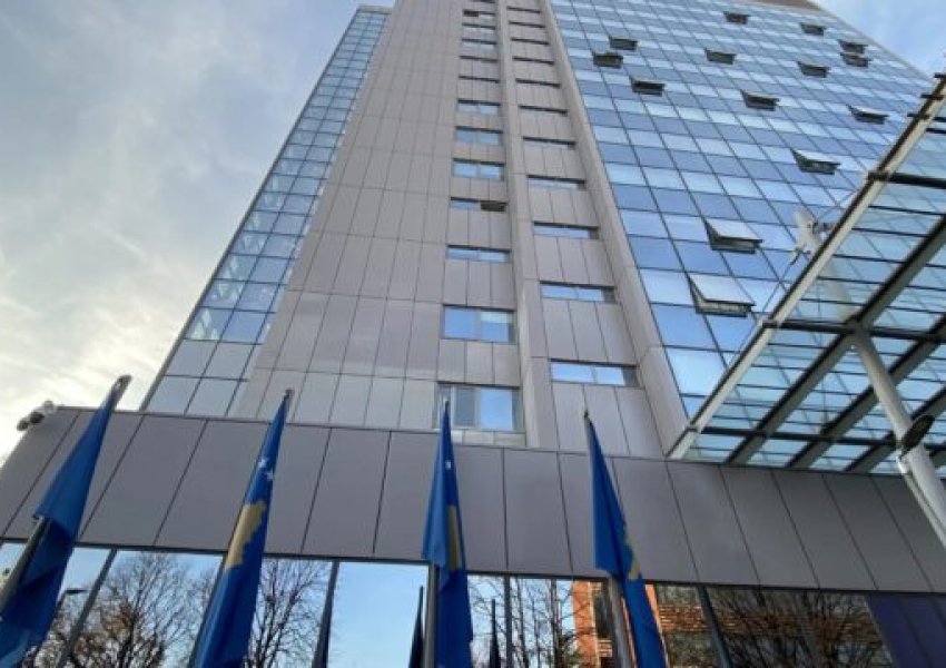 Kandidati i VV-së për deputet paralajmëron formimin e Qeverisë pa koalicion