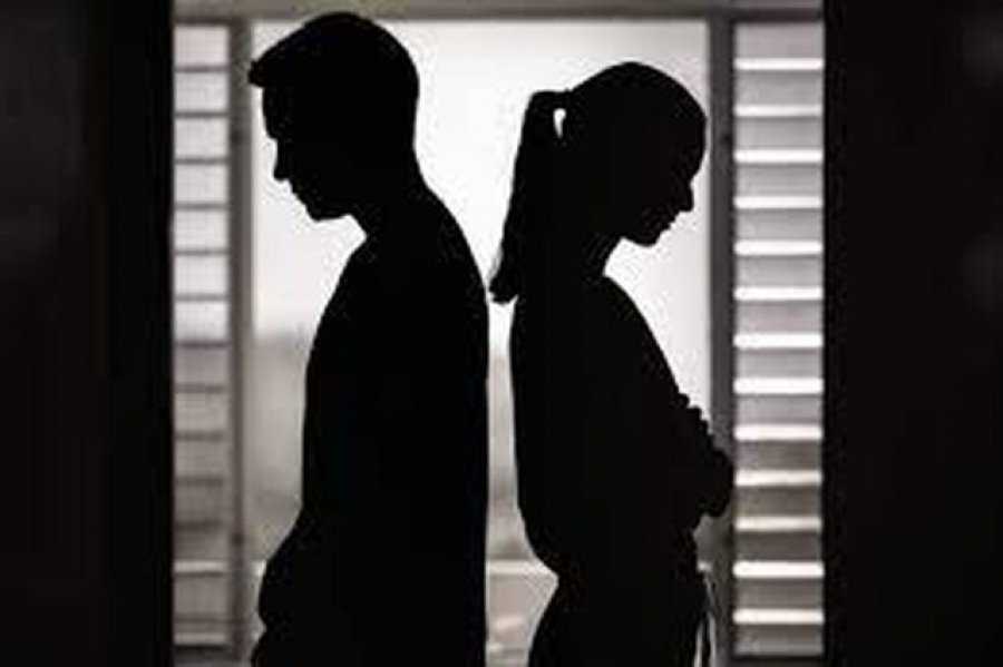 Habit psikologia e njohur: Shumica e vajzave duan meshkujt e fortë, admirojnë banditët