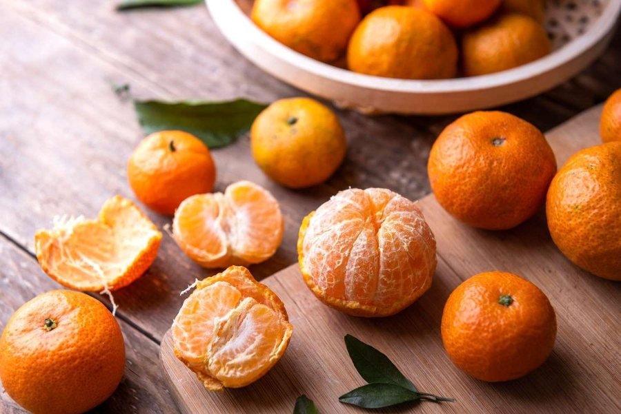 Mandarinat me helme që bllokoi Kroacia iu shitën qytetarëve shqiptarë