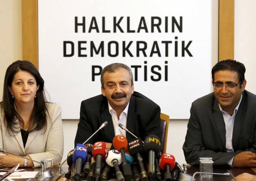 Deputetët pro-kurdë takim me kryeparlamentarin turk