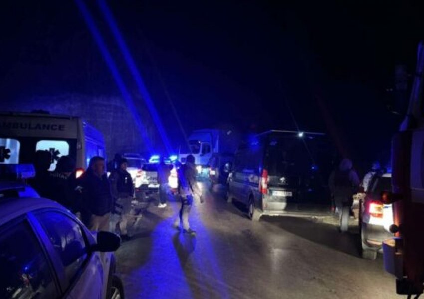 Aksidenti në RMV, mjeku flet për gjendjen e 4-vjeçarit që shpëtoi: Është në gjendje stabile