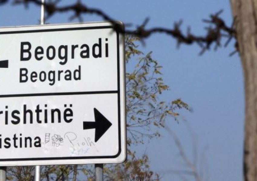 ‘Dialogu Prishtinë-Beograd do të kalojë nga SHBA’, ish-diplomati britanik: Administrata Trump do të heqë dorë nga marrëveshja e Ohrit
