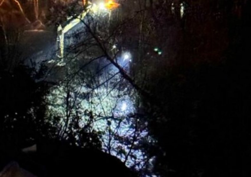 Tragjedia në Maqedoninë e Veriut pasi makina përfundoi në lumë, nxirren të pajetë 3 persona! Një i zhdukur