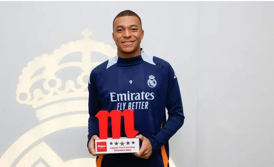Buzëqesh Mbappe, merr çmimin e lojtarit të muajit