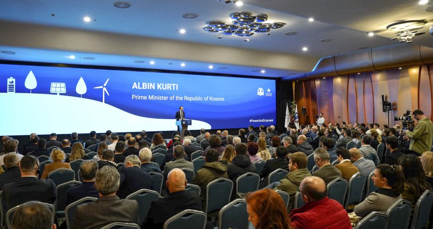 Kurti: Projektet e baterive do të kenë ndikim të drejtpërdrejtë dhe të menjëhershëm