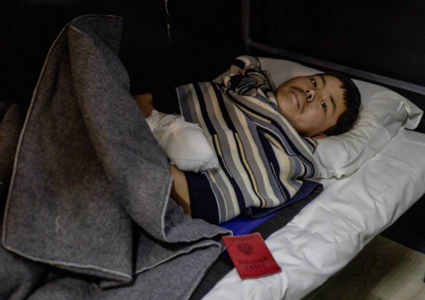 Dy ushtarë të Koresë së Veriut kapen në Kursk, Zelensky nxjerr pamjet