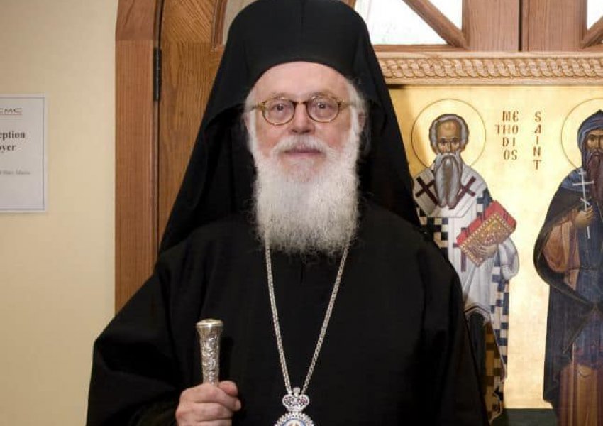 Kryepeshkopi në gjendje kritike, reagon Berisha: Të bashkojmë lutjen tonë me të gjithë besimtarët ortodoks dhe të gjithë besimtarët shqiptarë, për shëndetin e tij