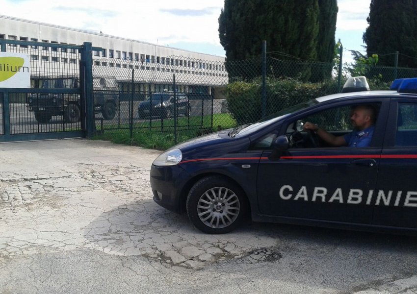 Itali/ Arrestohen dy të rinjtë shqiptarë me 1.5 kg kokainë në makinë