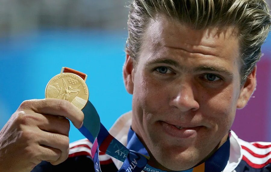 Zjarri në Kaliforni shkrin 10 medaljet e sportistit të fituara në Lojërat Olimpike