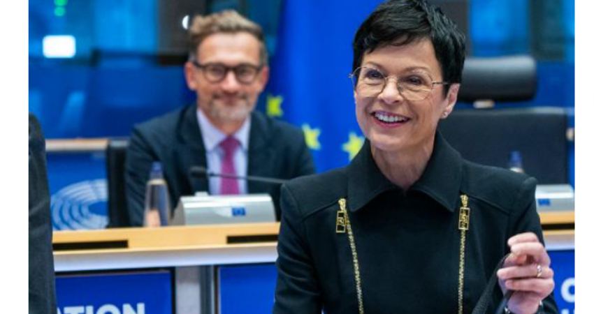“Avancim për të gjithë”/ Komisionerja e BE për Zgjerimin: Nga Kosova presim lëvizje, Shqipëria dhe Mali i Zi më mirë 