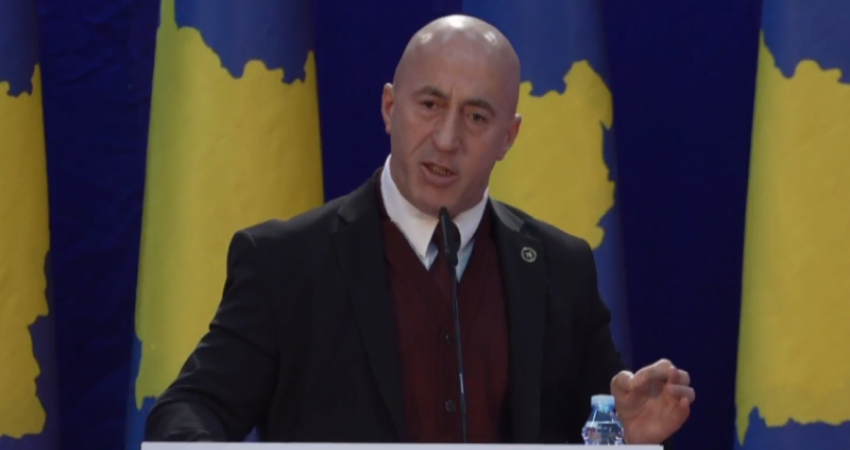 Haradinaj në Klinë: S’duhet të jetojmë për hatër të dikujt që do me mbetë në pushtet