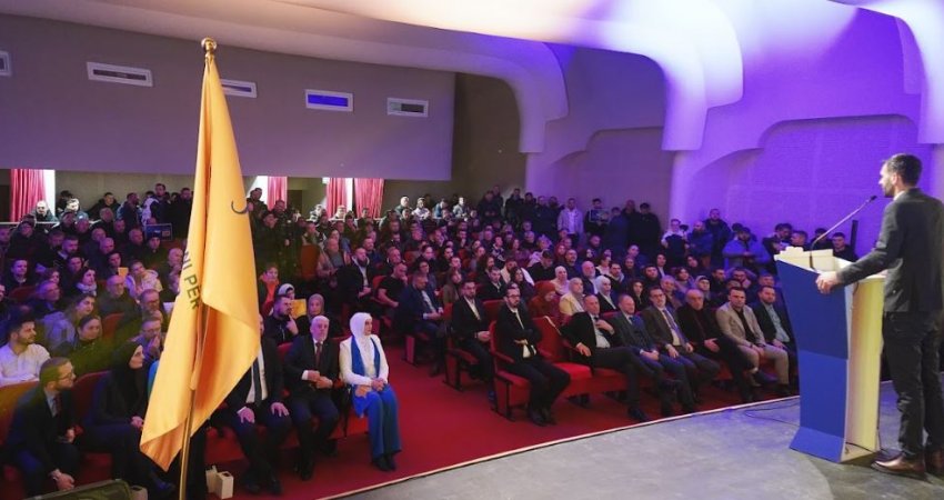 Koalicioni për Familjen e hap fushatën në Mitrovicë, theksohet rëndësia e përkushtimit për zhvillimin ekonomik