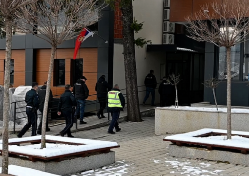 Moskoordinimi për mbylljen e strukturave paralele: Si dhe pse reaguan ambasadat ndërkombëtare