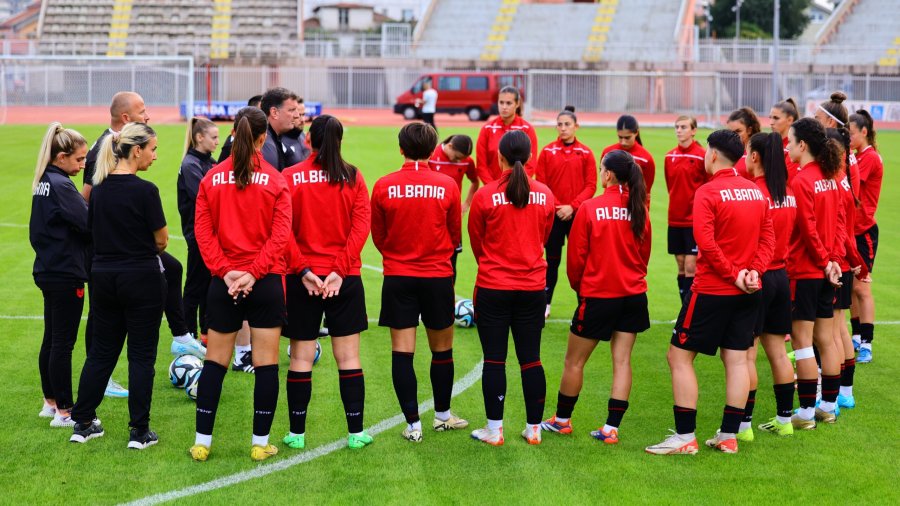 Kombëtarja e vajzave nis sot grumbullimin, trajneri Grima fton 17 futbolliste