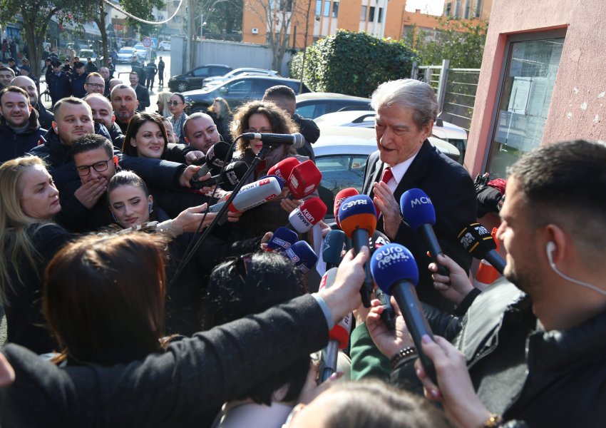 VIDEO/ Berisha publikon të tjera përgjime tronditëse: Ja si implikohet Balla në dosjen ‘Toyota Yaris’