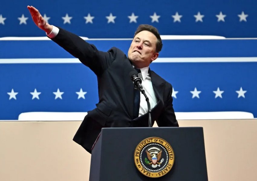 VIDEO/ U akuzua se përshëndeti turmën duke bërë veprime naziste, Elon Musk i përgjigjet kritikave