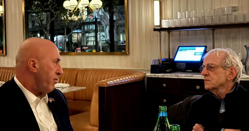 Haradinaj takohet me Serwerin, e fton në Kosovë për ndihmë që vendi të rikthehet në partneritetin strategjik me aleatët