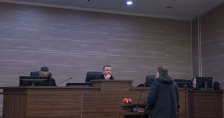 Na kanë rrahur me shufra të hekurit e me shkop të bejsbollit, thotë dëshmitari në gjykimin e gardianit Milenkoviq