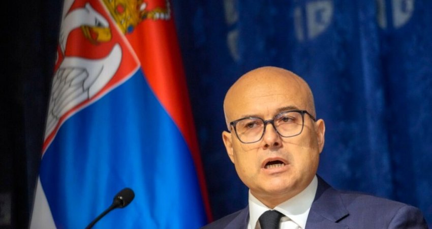 Mediat e afërta me pushtetin në Serbi: Kryeministri Vuçeviq jep sot dorëheqje