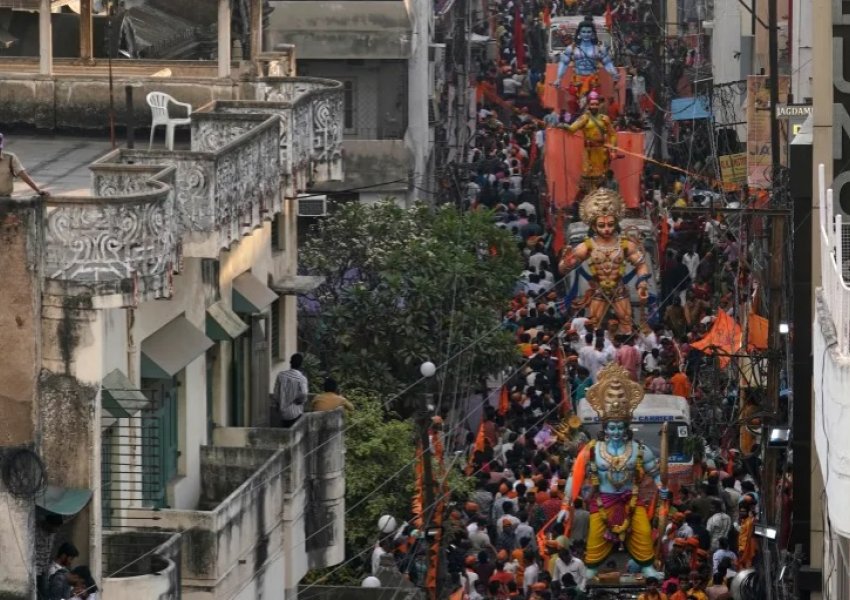 12 viktima dhe dhjetëra të plagosur nga festivali hindu në Indi