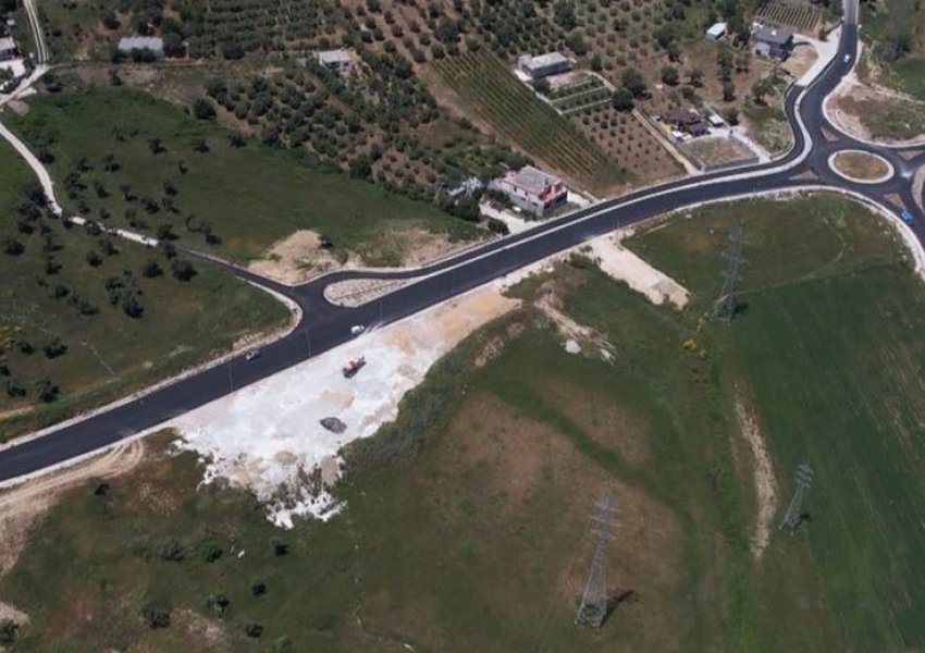 Gazetari denoncoi punimet në Bypass-in e Vlorës/ Reagon firma ndërtuese: Po kryhen brenda të gjitha standardeve