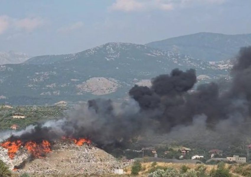 Vatra e zjarrit në landfillin e Elbasanit vijon aktive prej 4 ditësh, tymi toksik dhe era e rëndë përhapen në të gjithë zonën