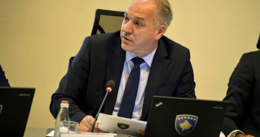 Aktakuzë ndaj Ministrit Fikrim Damka, bashkë me u.d. e Sekretarit dyshohen se dëmtuan mbi 1 milion euro buxhetin e shtetit