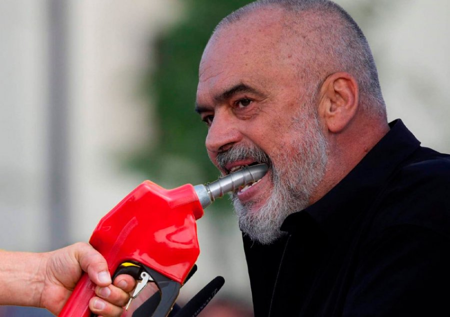 Çmimi i naftës trondit xhepat e shqiptarëve: 1.75 euro në krahasim me 1.19 euro në Maqedoni