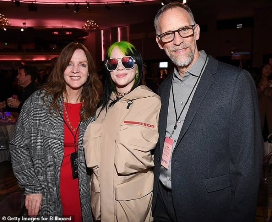 ‘Nepo baby’? Fansat të habitur nga e kaluara e familjes së Billie Eilish